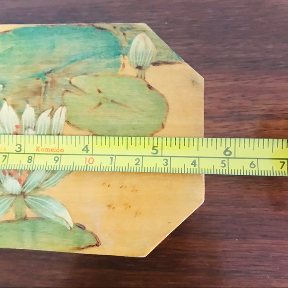 Vintage hand painted Chinese water Lilly wood box - Picture 11 of 12